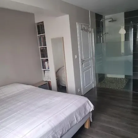 N°2 Dans - Chez Ana