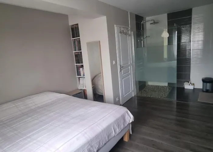 N°2 Dans - Chez Ana